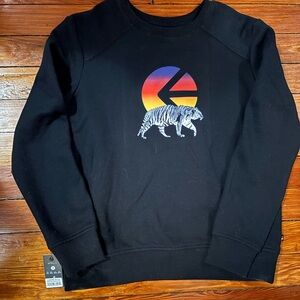 NWT Ethika sweat shirt
